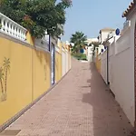Con Patio Y Terraza Solarium