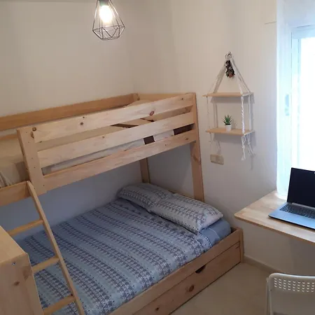 Con Patio Y Terraza Solarium بيت للعطل *