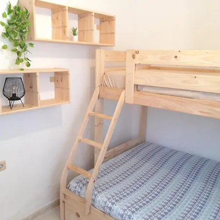 Hébergement de vacances Con Patio Y Terraza Solarium