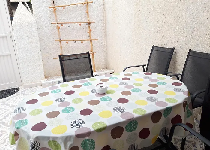 Con Patio Y Terraza Solarium