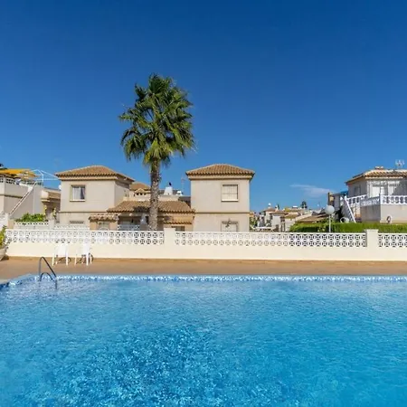 Σπίτι διακοπών Con Patio Y Terraza Solarium Τορεβιέχα