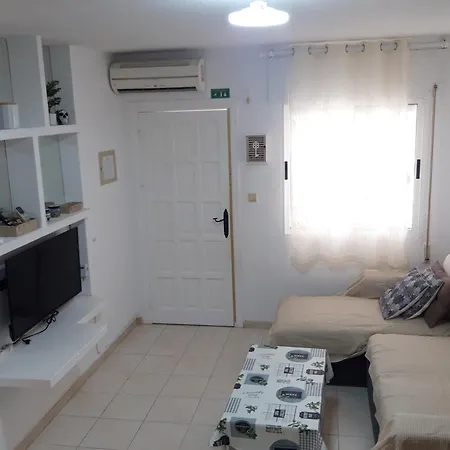 Con Patio Y Terraza Solarium Τορεβιέχα
