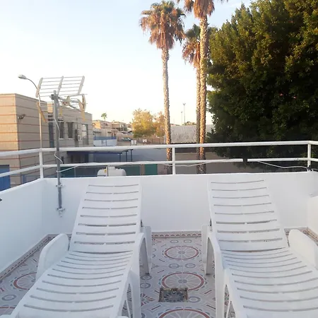 Con Patio Y Terraza Solarium Τορεβιέχα